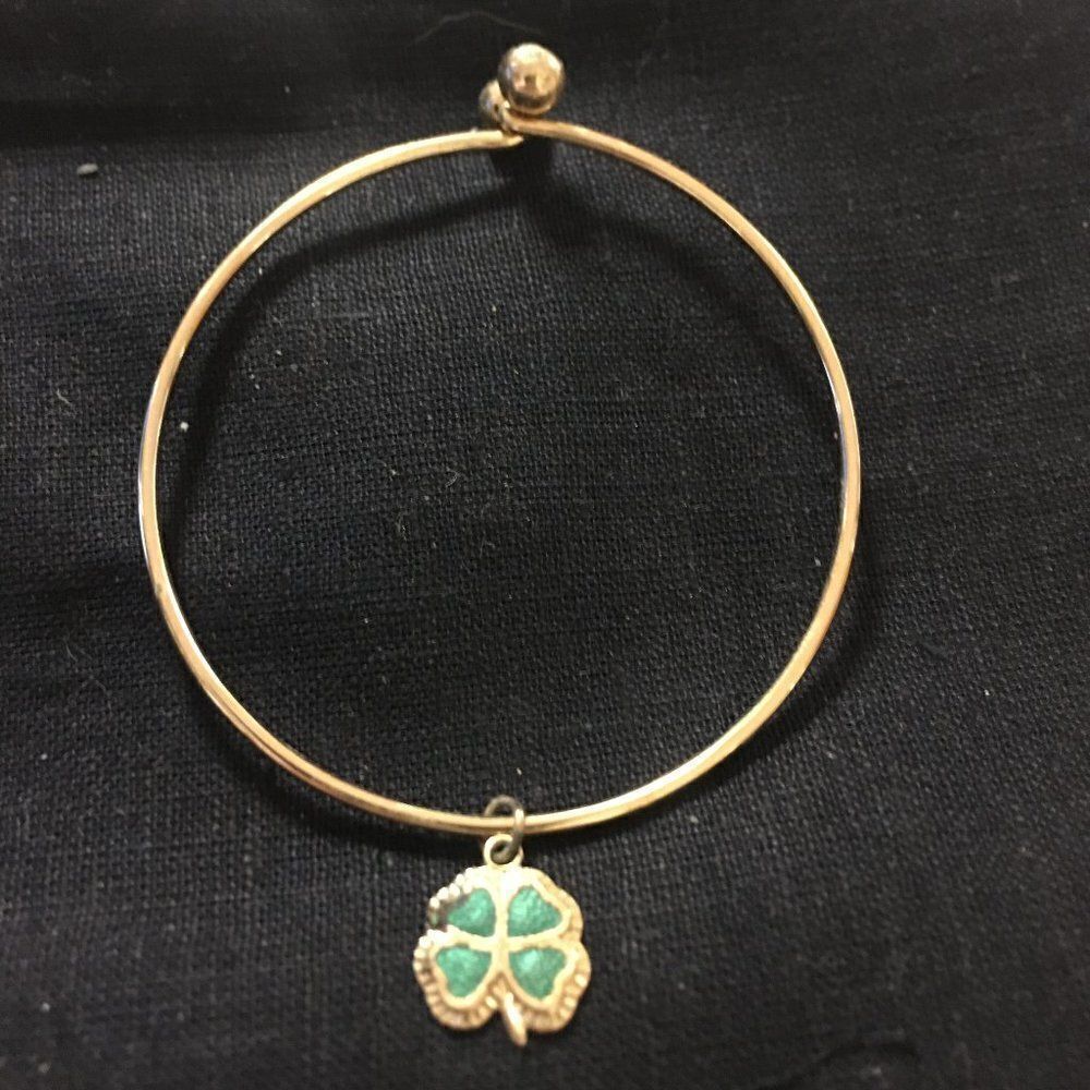 Vintage Avon Signed Four Leaf Clover Bracelet